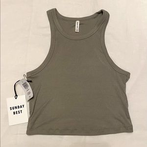 Aritzia dry basil green honor tank size M